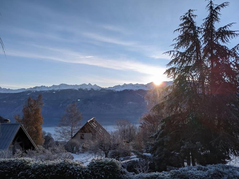 Maison Familiale En Montagne Avec Vue Merveilleuse Sur Le Massif De Belledonne Saint-Bernard  Εξωτερικό φωτογραφία