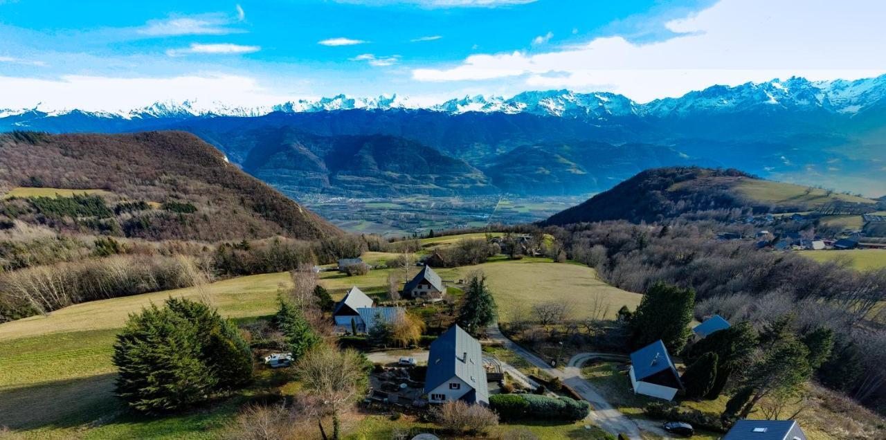 Maison Familiale En Montagne Avec Vue Merveilleuse Sur Le Massif De Belledonne Saint-Bernard  Εξωτερικό φωτογραφία