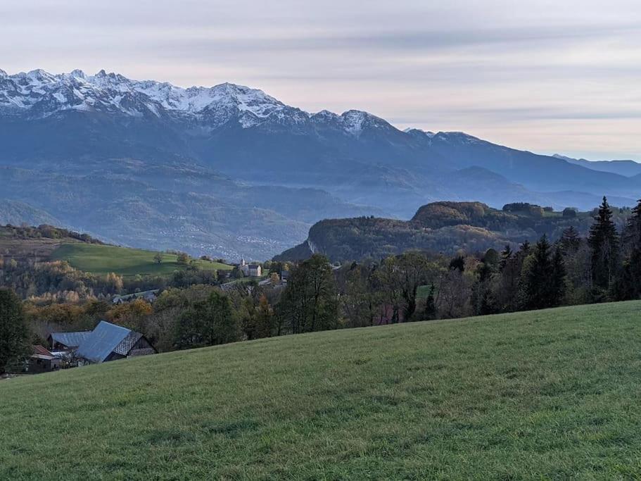 Maison Familiale En Montagne Avec Vue Merveilleuse Sur Le Massif De Belledonne Saint-Bernard  Εξωτερικό φωτογραφία
